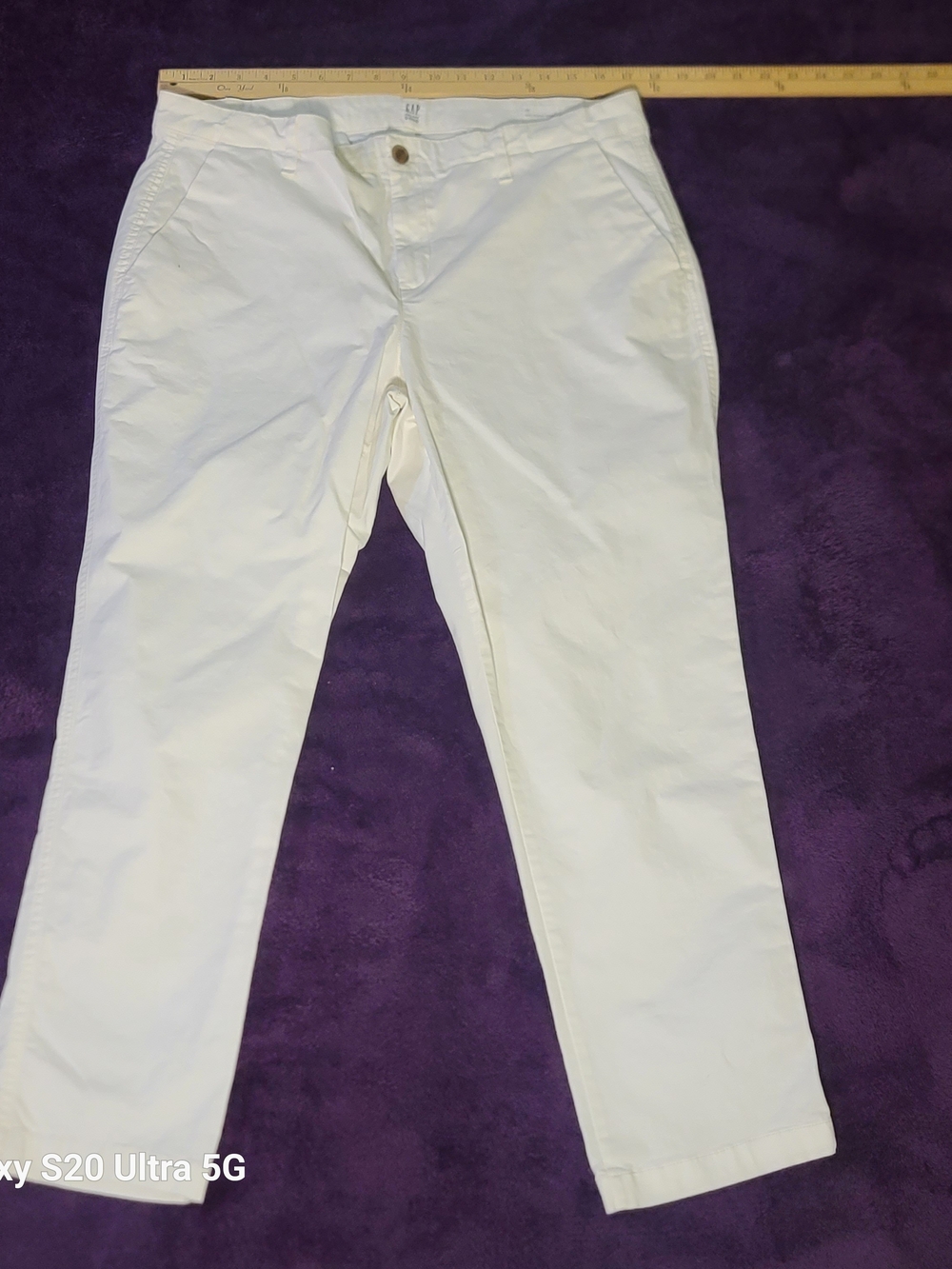 GAP White Cropped Ankle Pants